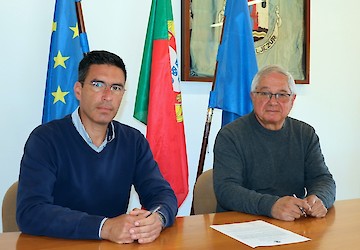 Início das obras de pavimentação de estrada Descampadinho/Vale de Águia que liga Aljezur a Monchique