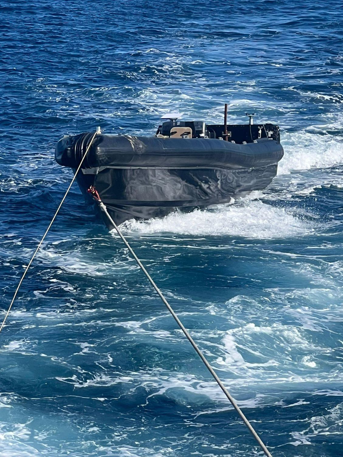 Duas lanchas apreendidas e sete pessoas detidas a sul do Algarve