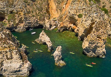 Algarve entre os destinos de caminhadas mais populares da Europa em 2026