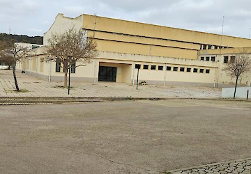 Câmara Municipal de Aljezur promove limpezas e remoção de areias