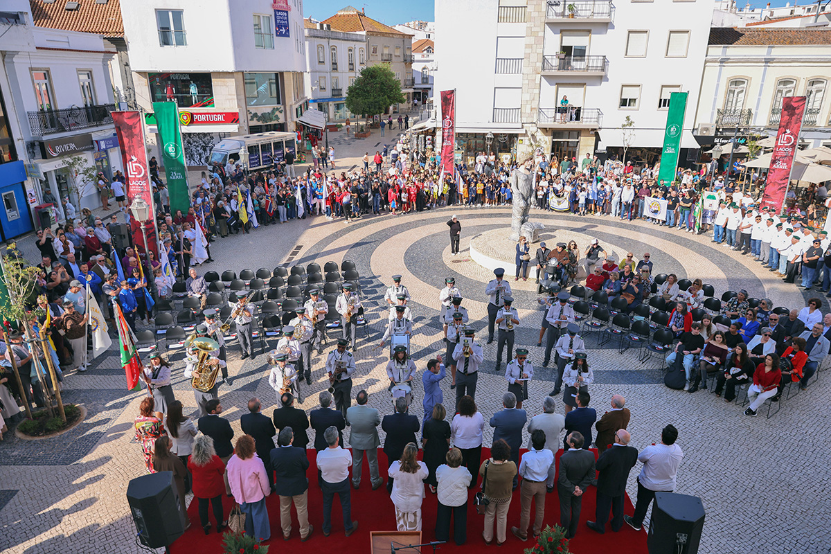 Recordar, viver e continuar a construir Abril em Lagos