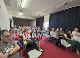 Auditório da Biblioteca Municipal de Lagos lotado com a apresentação de "O cavaleiro Rui Valente: um pirata e corsário de Faro no Algarve do séc. XV", de Fernando Pessanha