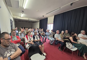 Auditório da Biblioteca Municipal de Lagos lotado com a apresentação de "O cavaleiro Rui Valente: um pirata e corsário de Faro no Algarve do séc. XV", de Fernando Pessanha