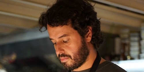 Chefs João Magalhães, do Bar Alimentar, e Andrea Ciuccio, do W Algarve, juntam-se para um jantar exclusivo a quatro mãos