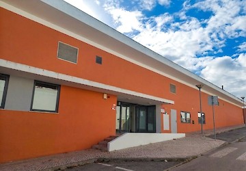 Lar de Budens recebe o nome de Feliciano Baptista no Dia da Família