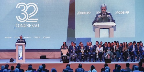CDS Algarve afirma-se “historicamente” no plano nacional com seis dirigentes eleitos, em congresso, para os órgãos nacionais do partido no XXXII