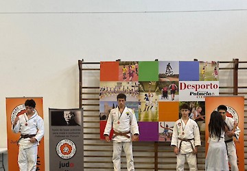 Flávio Pello conquista ouro em Palmela