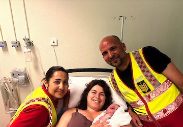 Parto em ambulância dos Bombeiros de Lagos