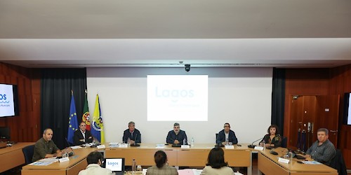 Periodicidade das reuniões - alteração ao Regimento da Câmara Municipal de Lagos