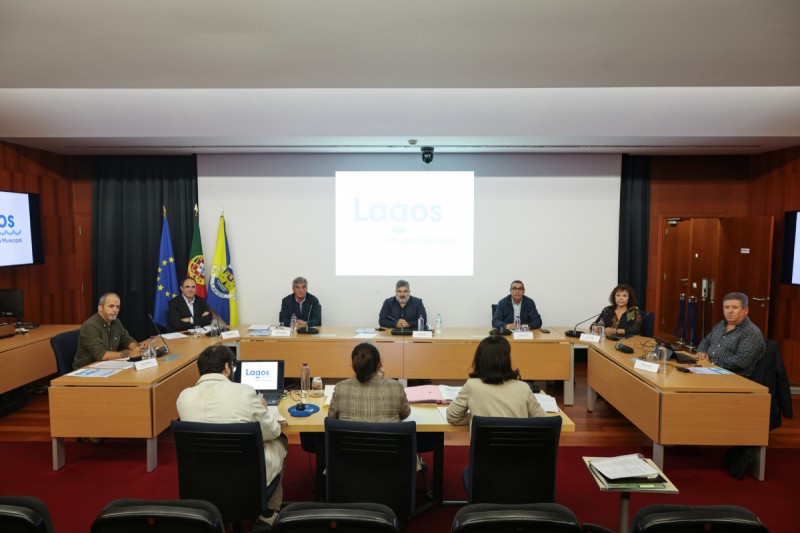 Periodicidade das reuniões - alteração ao Regimento da Câmara Municipal de Lagos