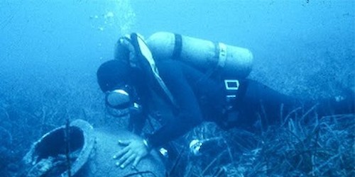 O Governo olhou para o fundo do mar