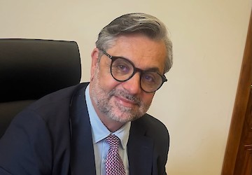 O Algarve já ganhou mais comboios, agora falta ligar o Aeroporto de Faro e a Espanha