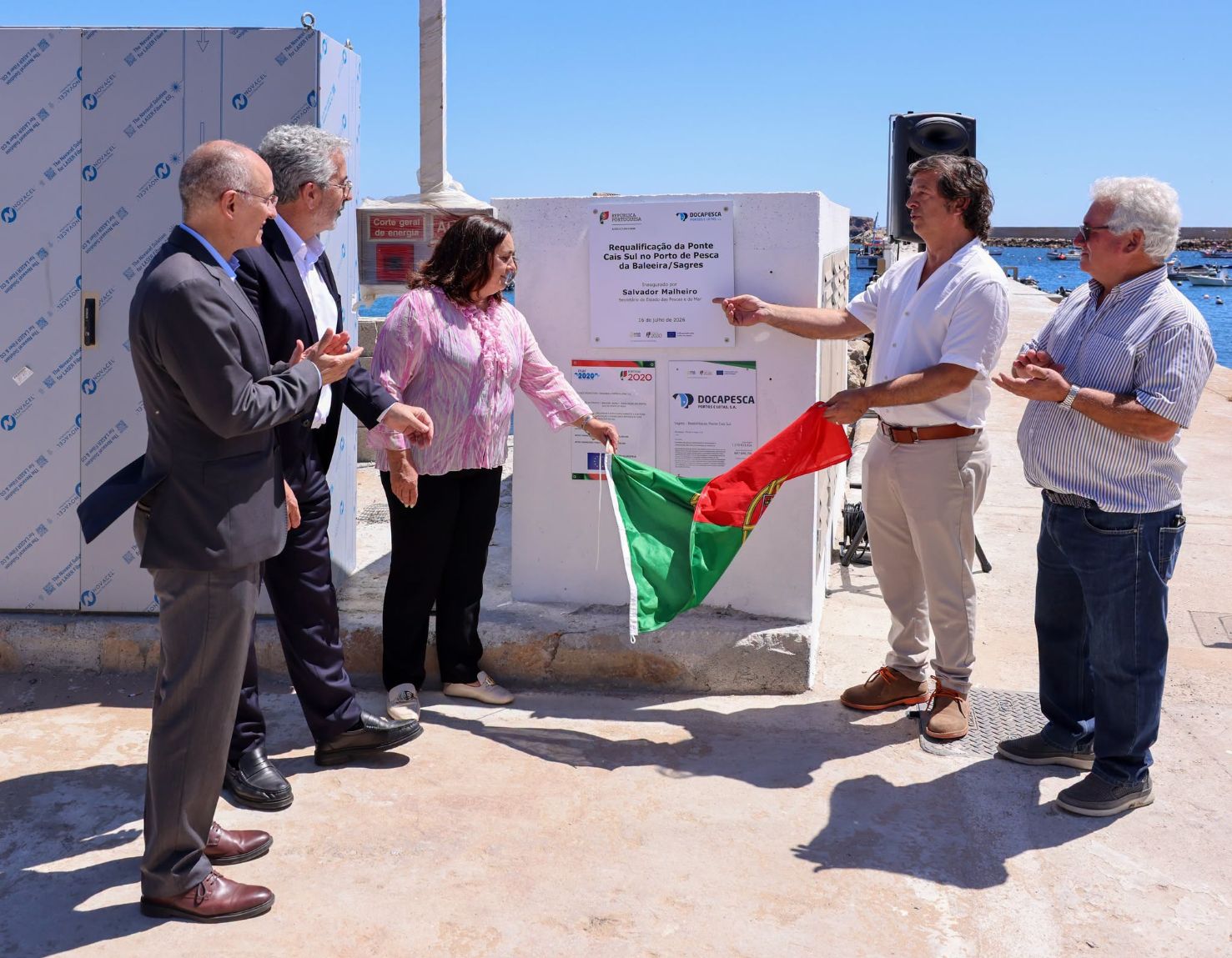 Secretário de Estado das Pescas e do Mar inaugurou ponte-cais do Porto de Pesca da Baleeira - Sagres