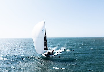 Volta a Portugal à Vela segue ao sabor do vento