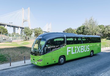 FlixBus chega aos 100 destinos nacionais durante o verão, disponibilizando cerca de 900 ligações diárias