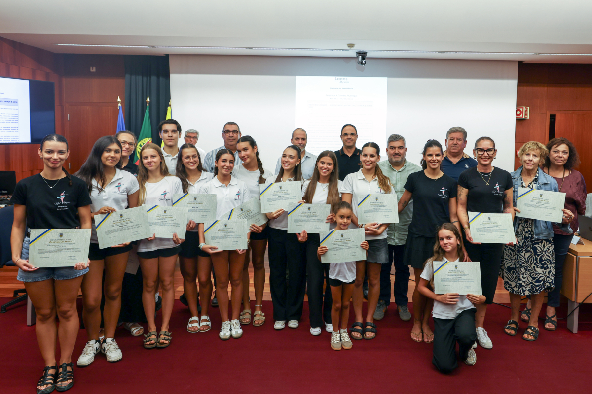 Mérito da Academia de Ballet Dança & Arte Sofia Rodrigues reconhecido pelo município de Lagos