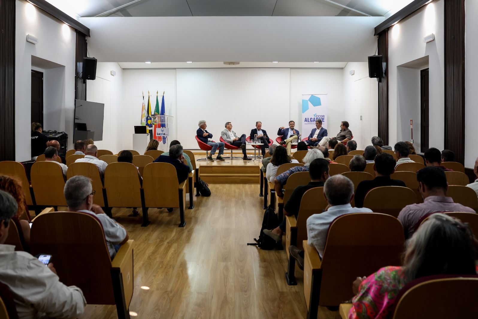 Ministro da Agricultura e Mar participou em seminário sobre «O Futuro da Agricultura Algarvia na Próxima Década»