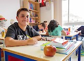 Projeto “Heróis da Fruta” põe os ALUNOS do Algarve a comer mais frutas e vegetais e a cuidar do ambiente nas ESCOLAS