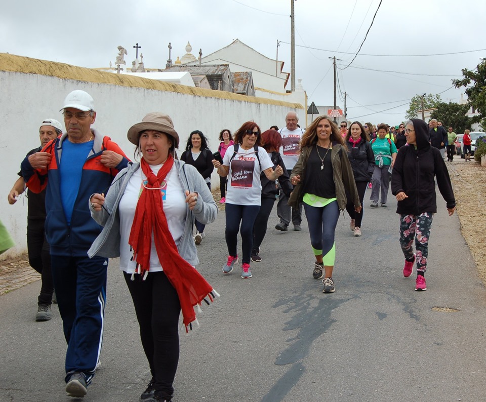 Cento e trinta marchantes participaram na Marcha Corrida de Budens