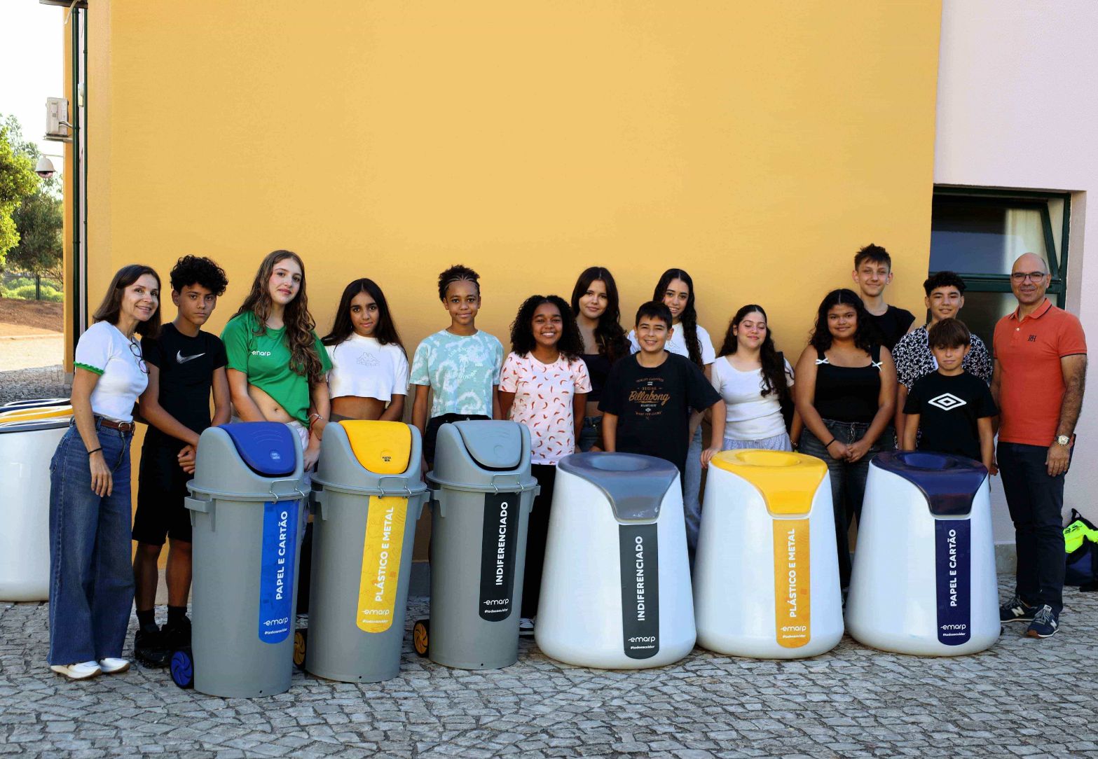 EMARP promove projeto “A Escola Valoriza” e equipa escolas de Portimão para reforçar a separação de resíduos