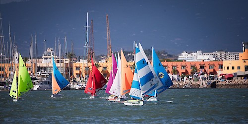 Portugal recebe campeonato do mundo inovador de vela adaptada e inclusiva