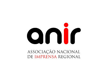 OS ADULTOS ‘DO FUTURO’ E OS ECRÃS