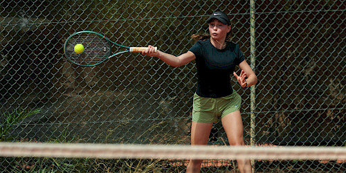 Manuela Sobrinos, atleta do Clube de Ténis e Padel de Lagos, chega a número 1 nacional de Sub-14