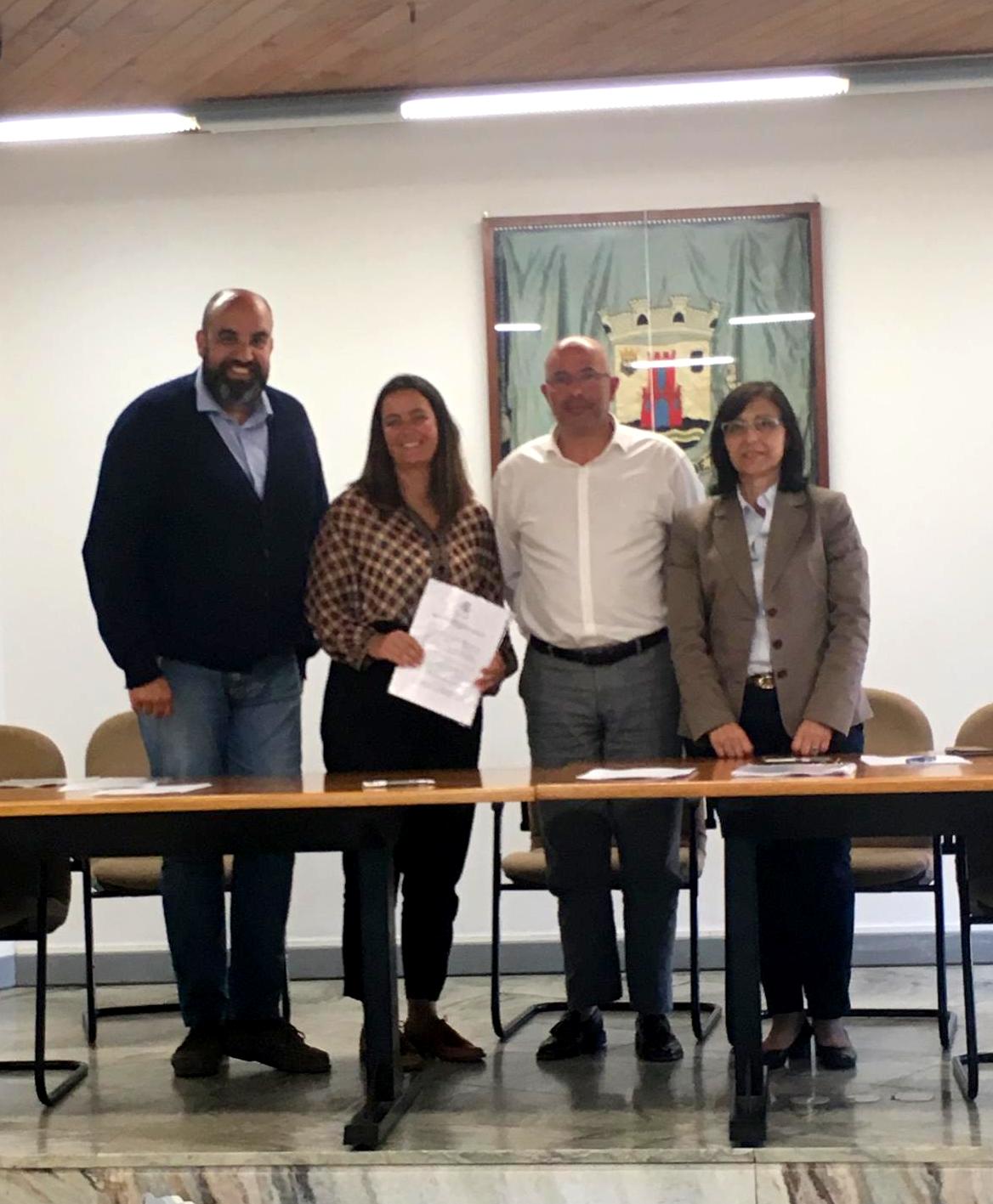 Município de Aljezur celebra acordo de parceria com a Associação de Pais do Agrupamento de Escolas do concelho de Aljezur