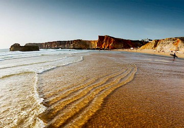 Agosto consolida resultados turísticos positivos do Algarve