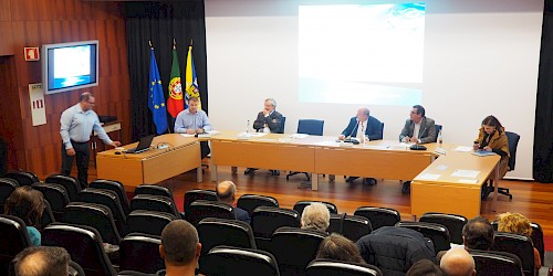 III Jornadas de Lagos Pensar Lagos da Encruzilhada do Futuro