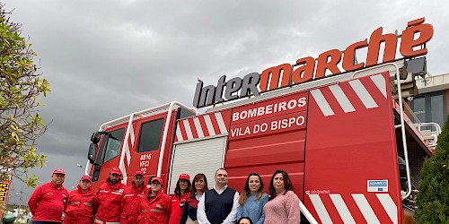 Intermarché de Sagres oferece equipamentos de protecção individual aos Bombeiros de Vila do Bispo