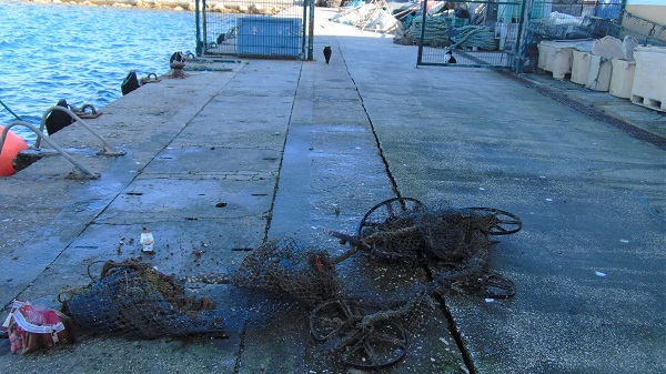 Ministro do Mar escandalizado com lixo de aquaculturas ao largo de Sagres