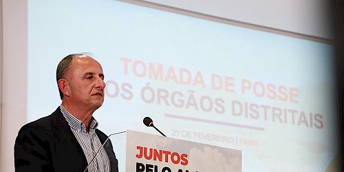 Presidente do PSD/Algarve acha “muito prematuro” pensar em coligações com outros partidos para as eleições autárquicas de 2021