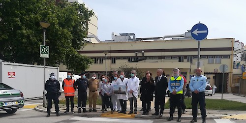 A Polícia Marítima juntou-se às homenagens aos profissionais de saúde