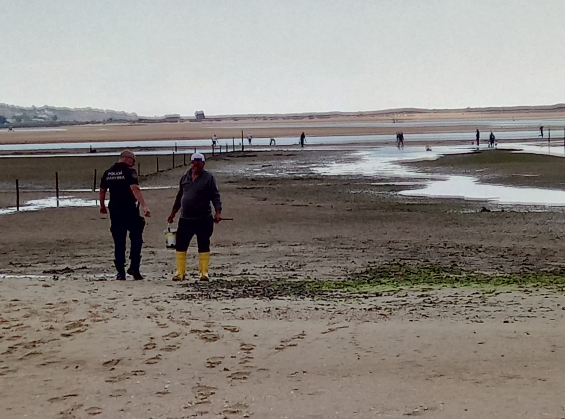 Polícia Marítima detecta 11 pescadores na actividade da pesca lúdica na ria de Alvor