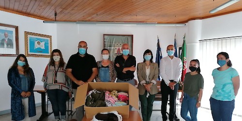 Grupo Aljezur Solidário fabricou máscaras para serem entregues à população