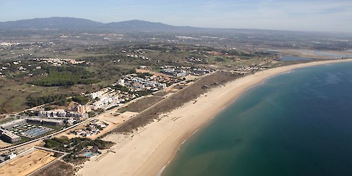 Câmara de Lagos manifesta reservas ao Estudo de Impacte Ambiental da Electrificação da Linha do Algarve