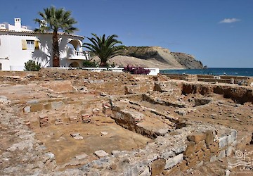 Valorização das ruínas romanas da Praia da Luz