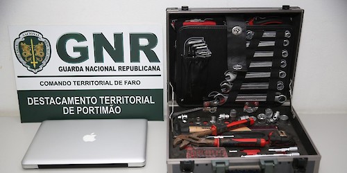 GNR recupera objectos furtados em Portimão e Lagos no valor de 23 mil euros