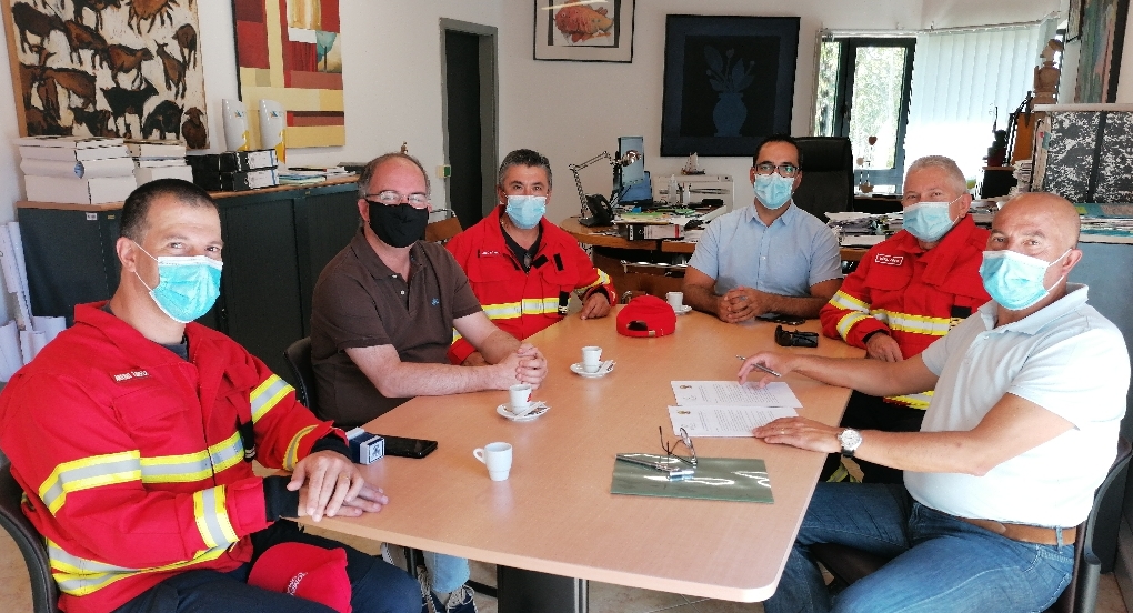 Município de Aljezur e Associação de Bombeiros Voluntários de Aljezur reforçam cooperação no âmbito da emergência, protecção e socorro no Concelho