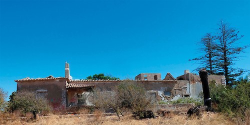 O antigo Convento da Trindade (Lagos) e a História dos Lugares que hoje não têm História