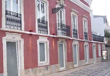 Algarve 2020 e IFRRU visitam projectos privados de reabilitação urbana