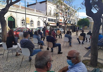 João Ferreira afirma no Algarve a necessidade de valorizar salários e defender a Constituição da República