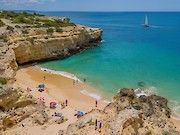 Algarve volta a ser o Melhor Destino de Praia da Europa em 2020 - 1