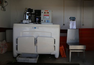 CM-Vila do Bispo constrói equipamento para máquina de gelo em antiga lota na Salema