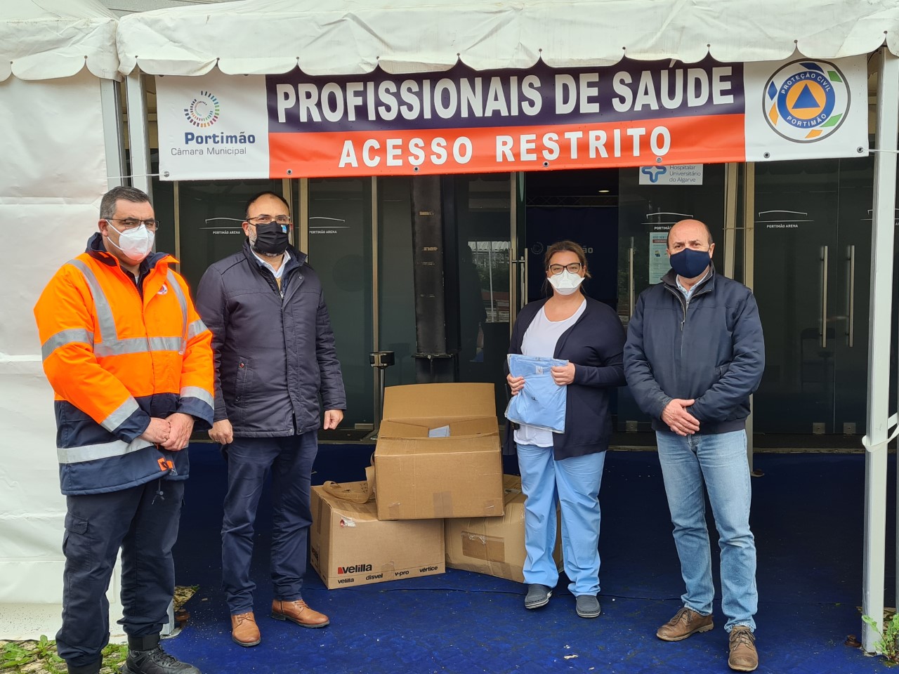 A Delegação Regional do Algarve da ANAFRE entregou 200 fardas de trabalho no hospital de campanha