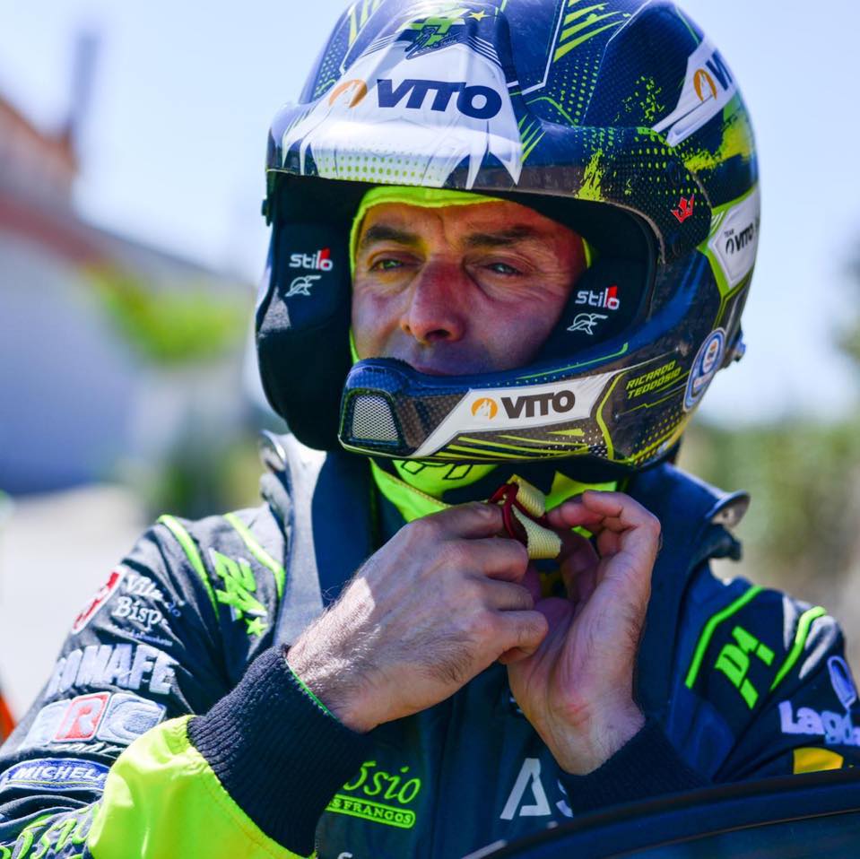 Piloto e Ex-campeão nacional de Rally Ricardo Teodósio visitou Vila do Bispo
