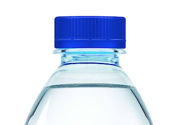 Hipermercados Continente repensam garrafas de água e poupam 400 toneladas de plástico