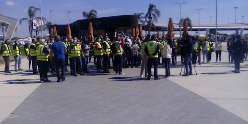 PCP marca presença solidária com a luta dos trabalhadores da Groundforce em Faro