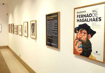 Exposição "Fernão de Magalhães na Caricatura" em exibição no Centro Cultural de Lagos
